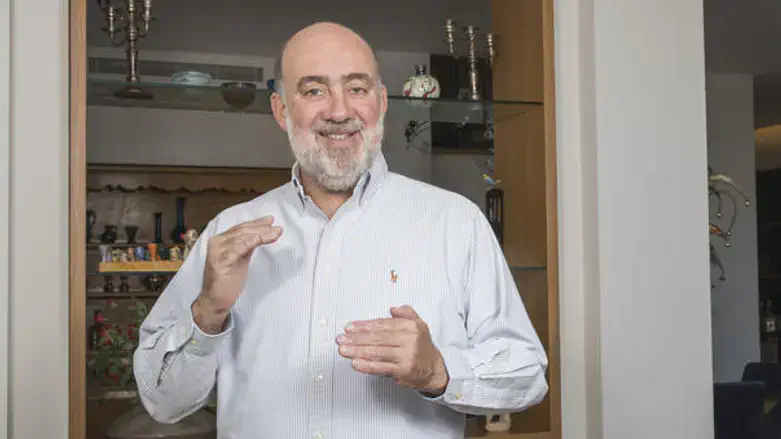 רון פרושאור