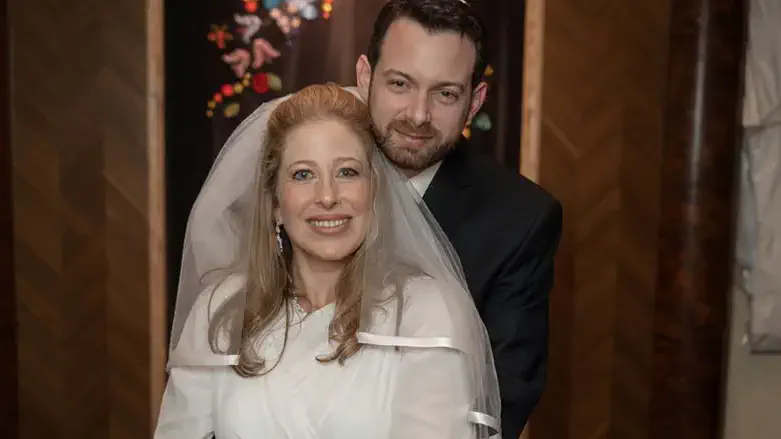 “JWed Married Couple"