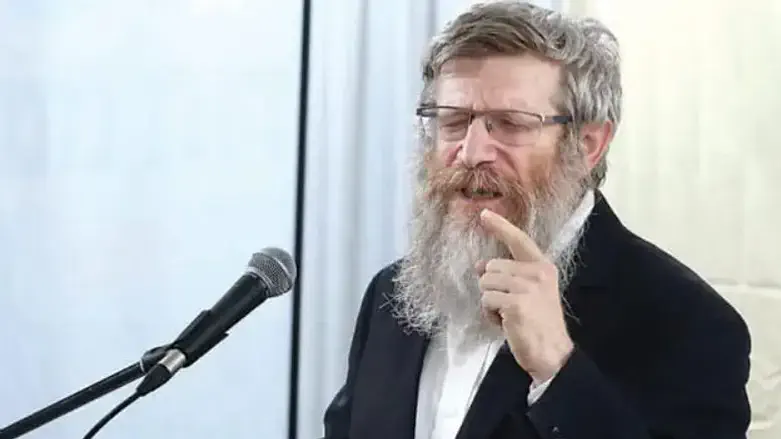 הרב צבי קוסטינר