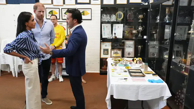 Prince Harry and Meghan Markle speak with Elon Zizer, Bondi Beach Hanukkah attack survivor