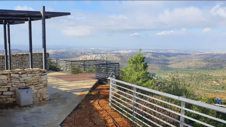 מטיילים ביום העצמאות בבנימין