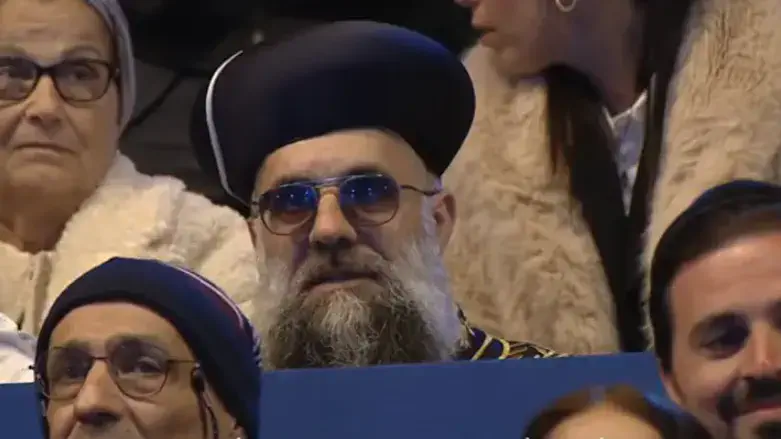 אייל ציונוב