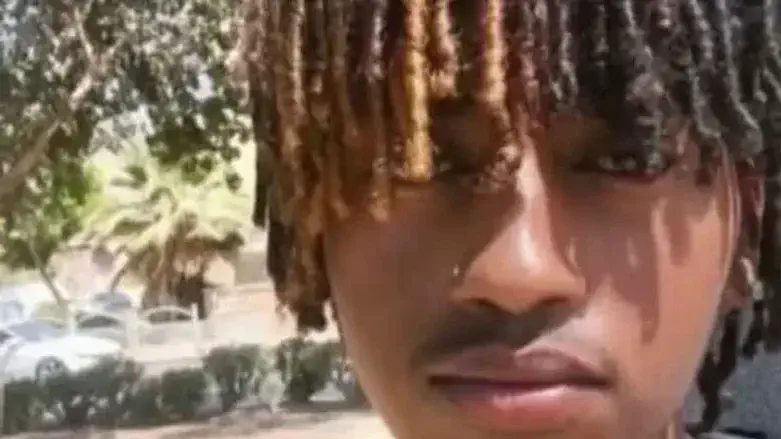 דסטאו צ'קול