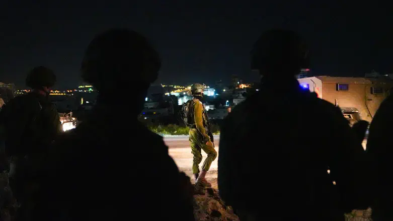 The forces during the operation