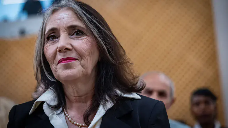יוליה שמאלוב ברקוביץ'
