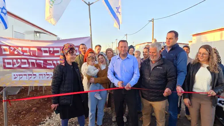 יוסי דגן בטקס עליה לקרקע