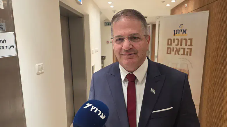 Minister Yoav Kisch