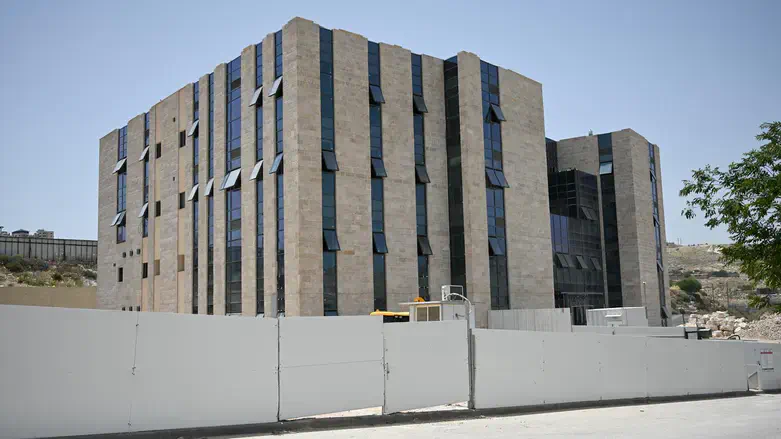 Nanashi Medical Center, Sha'ar Binyamin