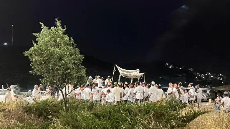 הכנסת ספר תורה