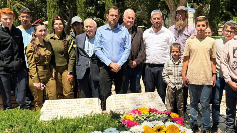 עלייה לקברו של ברוך מזרחי