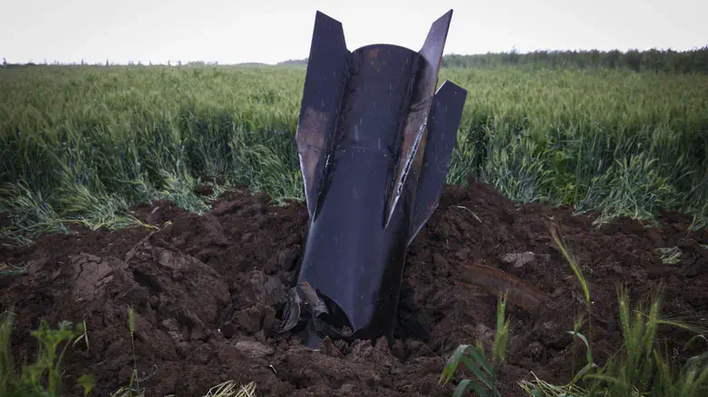Fragment of missile from Iran in Golan Hts
