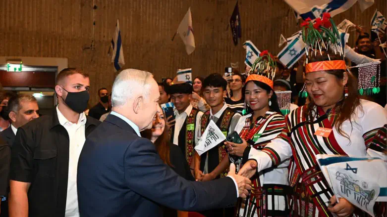 Netnayahu meets Bnei Menashe members