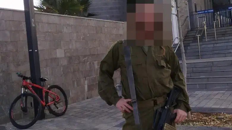 המתיישב ששוחרר ממעצר