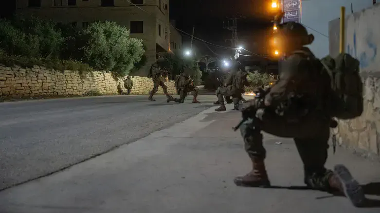 IDF soldiers in Judea and Samaria