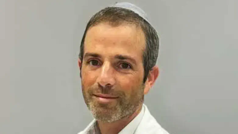 Dr. Adam Farkas