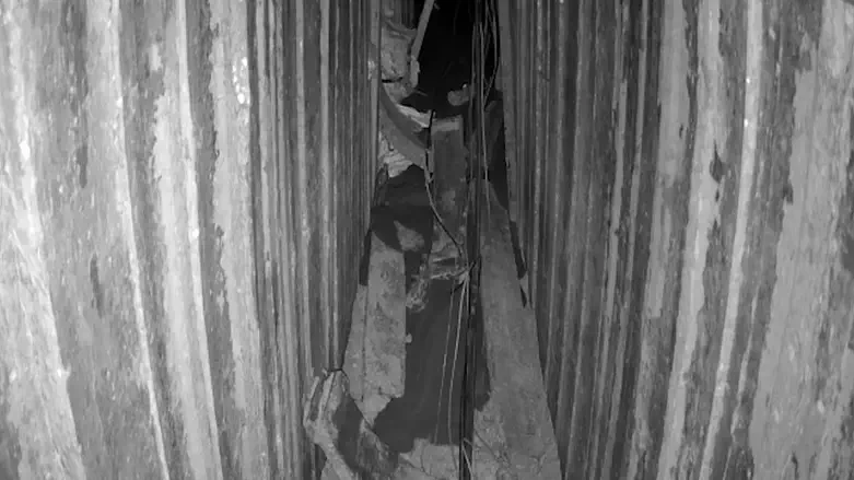 Sealing of the underground tunnel