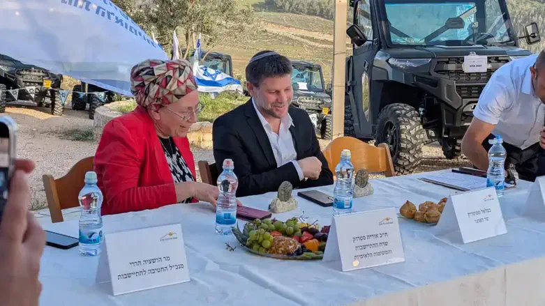 Smotrich in the Hebron Hills