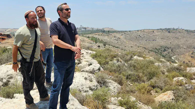 יישוב חדש יוקם סמוך לכביש אלון