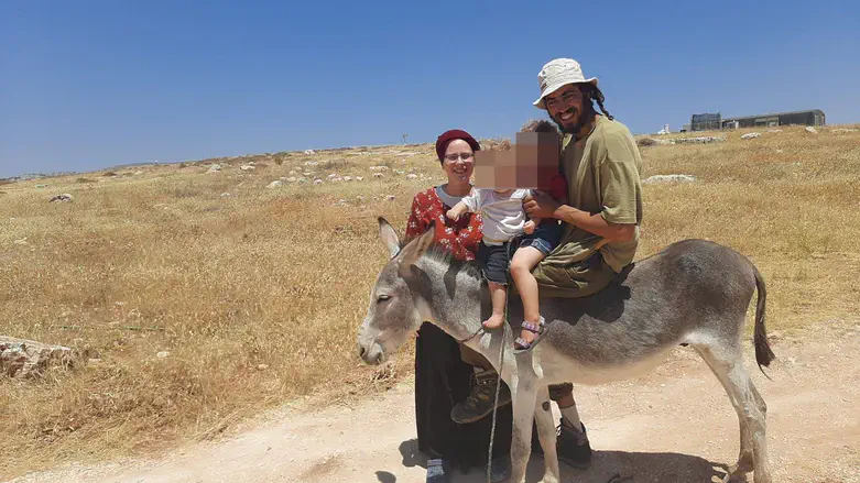 נדרש לשהות אצל חמותו - ונעצר
