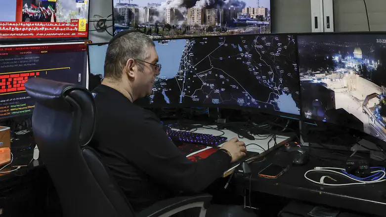 רפאל חיון