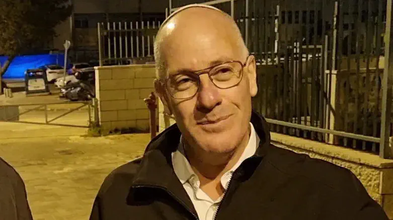צביקה וישנגרד