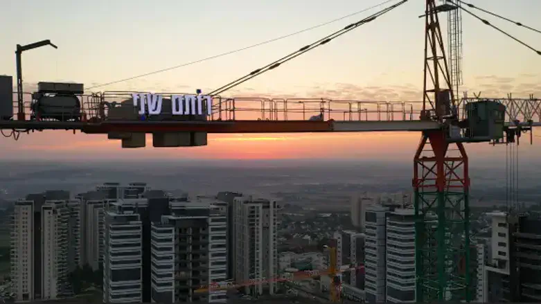 לפני הבטון יש אמון