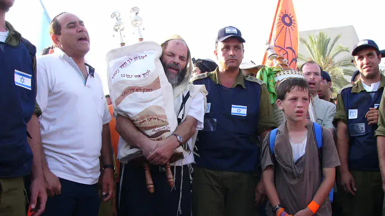 21 שנים אחרי: לא מתאבלים, ממשיכים