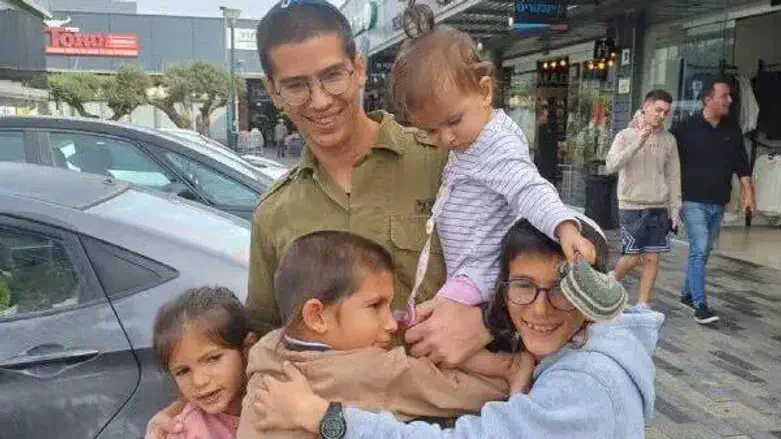 אלקנה ז"ל וילדיו
