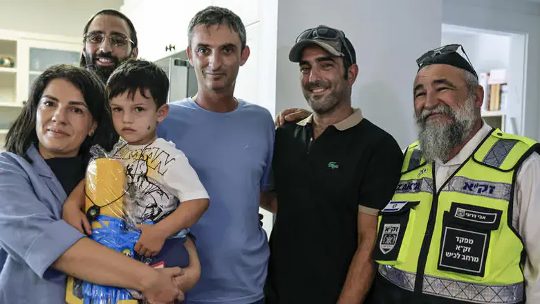 מאושרים עם יובל