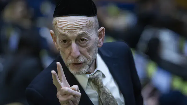 אורי מקלב