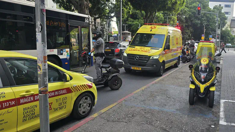 הזירה בשדרות רוטשילד