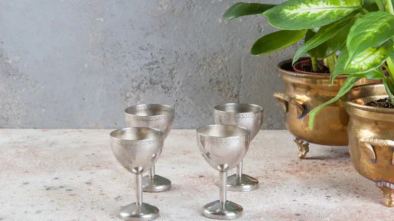 The four cups