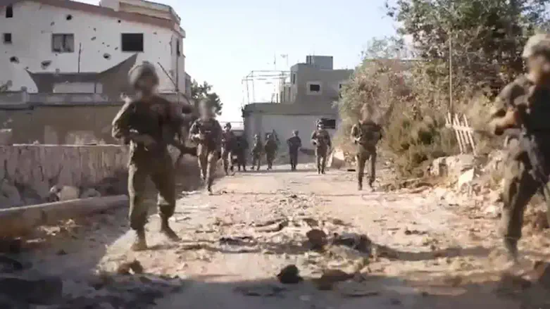 IDF troops operating in southern Lebanon