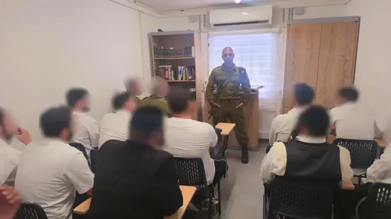 מהישיבה לחזית המודיעין