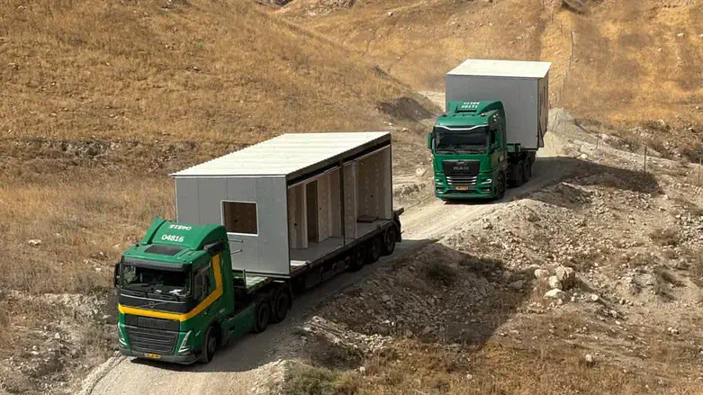Buildings on their way to the new town
