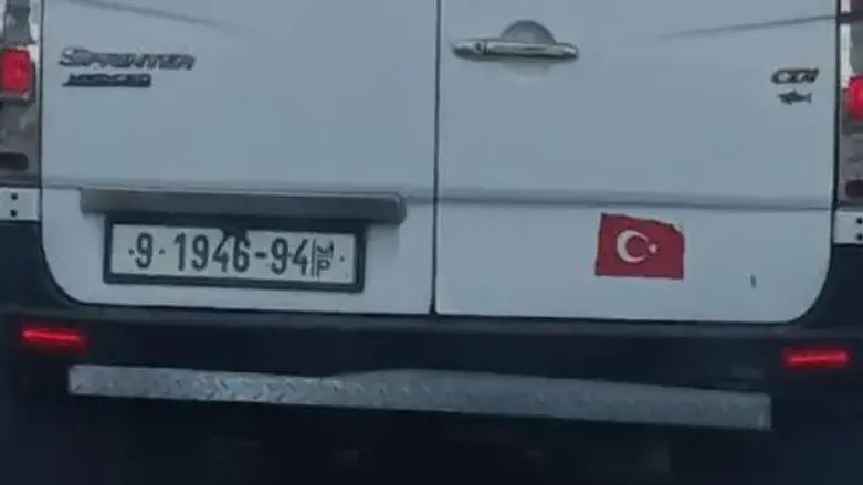 The vehicle with the Turkish flag