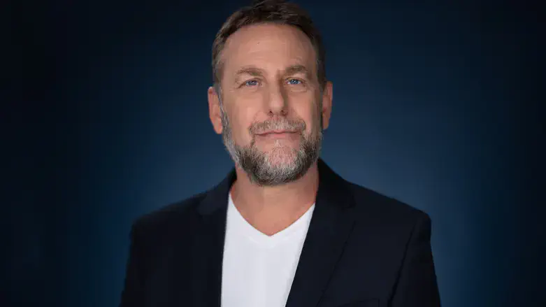 רועי קונקול