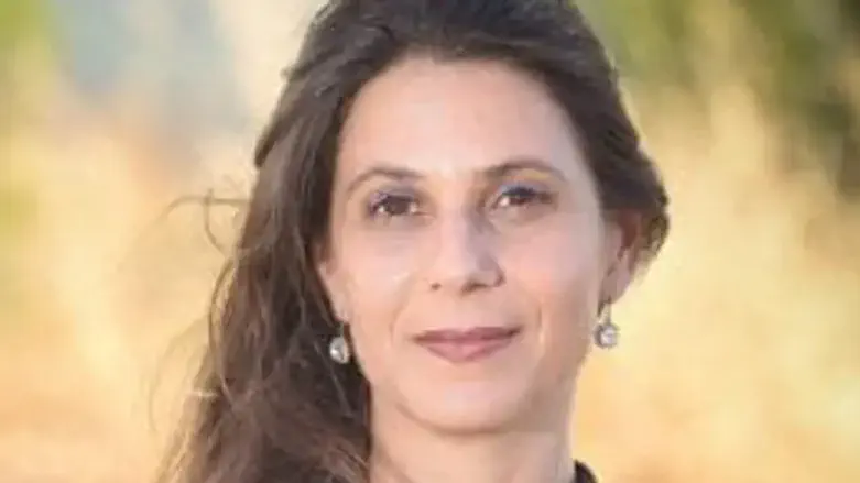 ד"ר מלי ניר