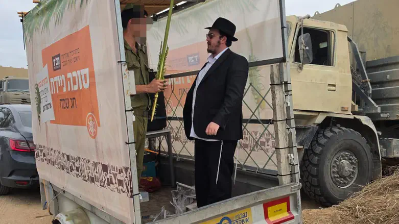 סוכה ניידת