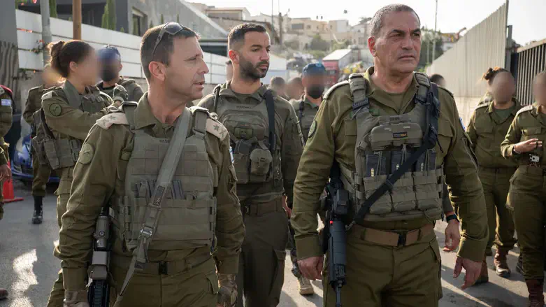 Eyal Zamir at scene of Judea Junction shooting attack