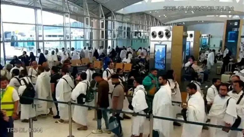 Riyadh Airport moments before Houthi attack