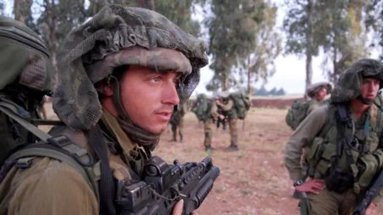IDF soldiers in training