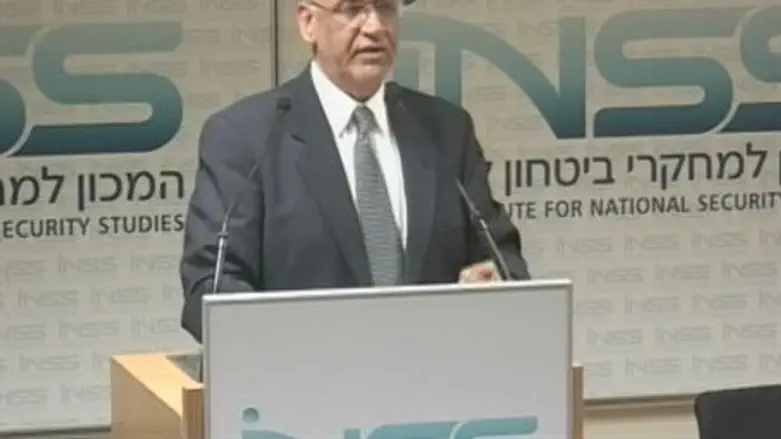 Erekat at INSS