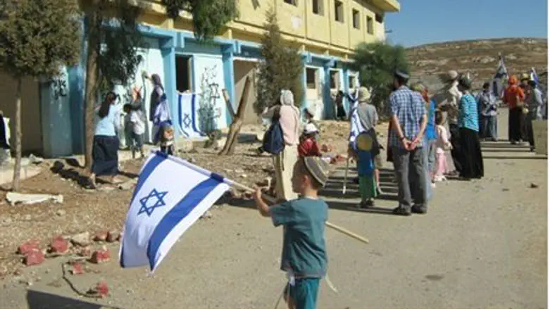 Activists at Adurayim