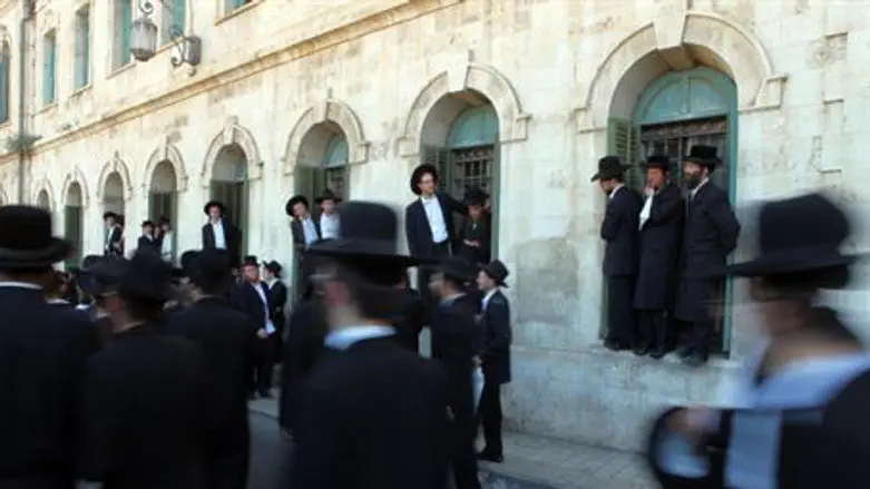 Protest in support of Emanuel parents