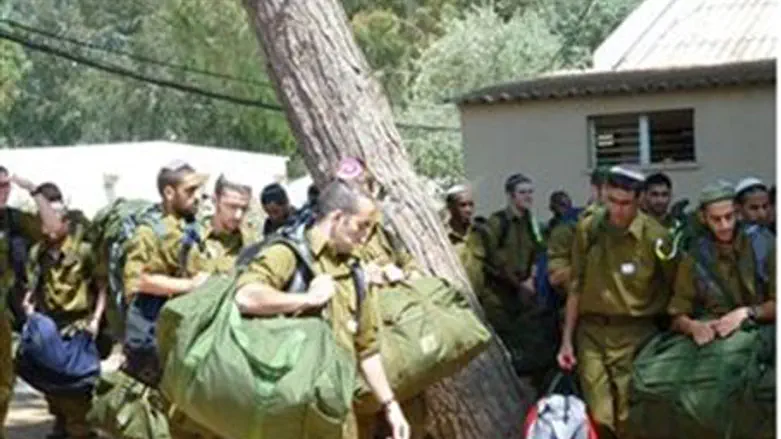 Hesder soldiers