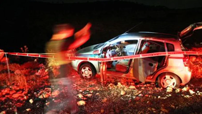 Car attacked near Rimonim