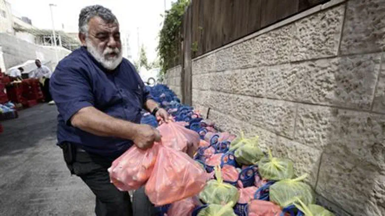 Food packages for the needy