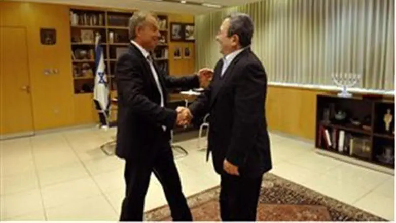 Blair with Defense Minister Barak
