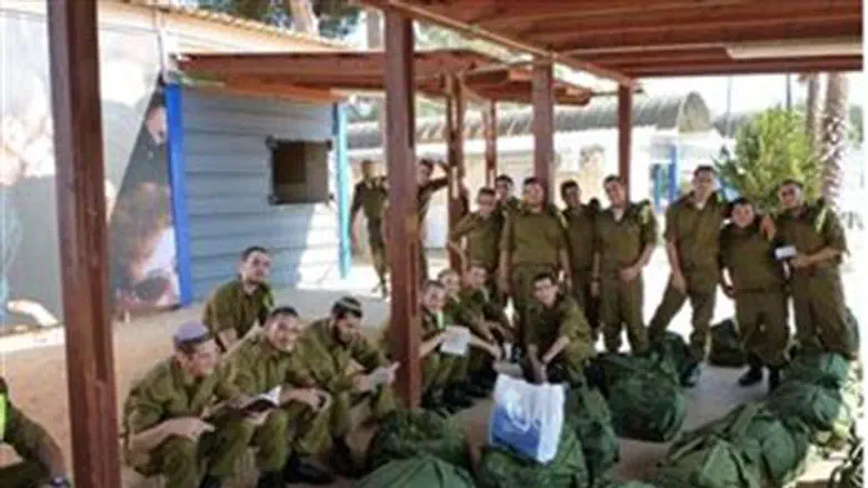 Hesder soldiers